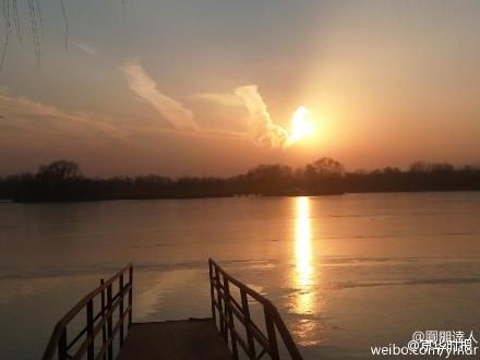 652f5916jw1enjv5egotzj20c809674d.jpg